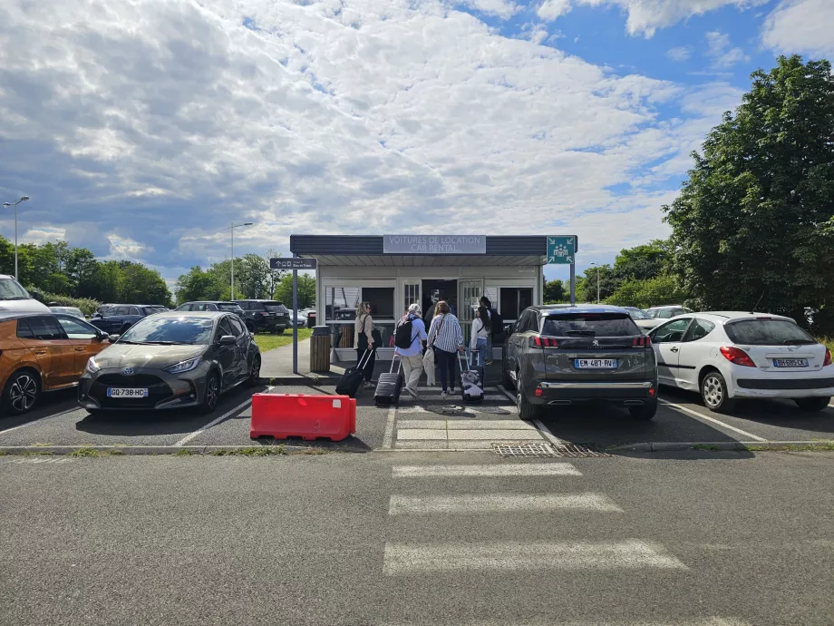 Noleggio auto all'aeroporto di Tours