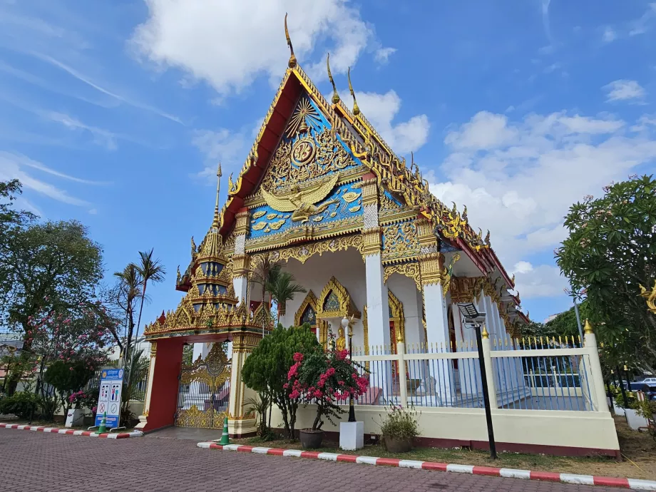 Tempio nella città di Phuket