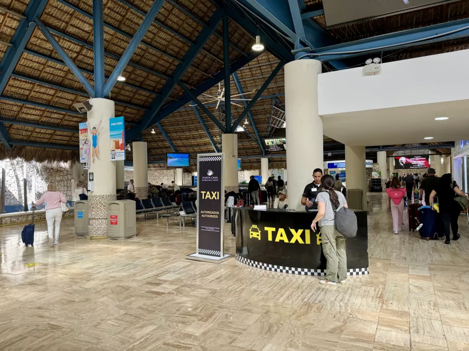 Stand ufficiale TAXI all'aeroporto di PUJ