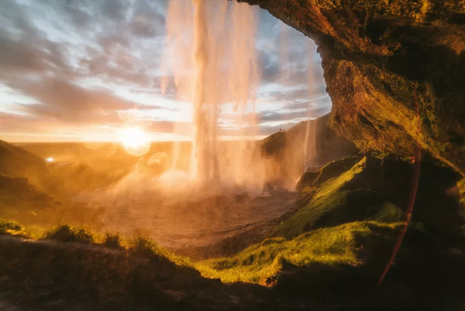 Tramonto su Seljalandsfoss