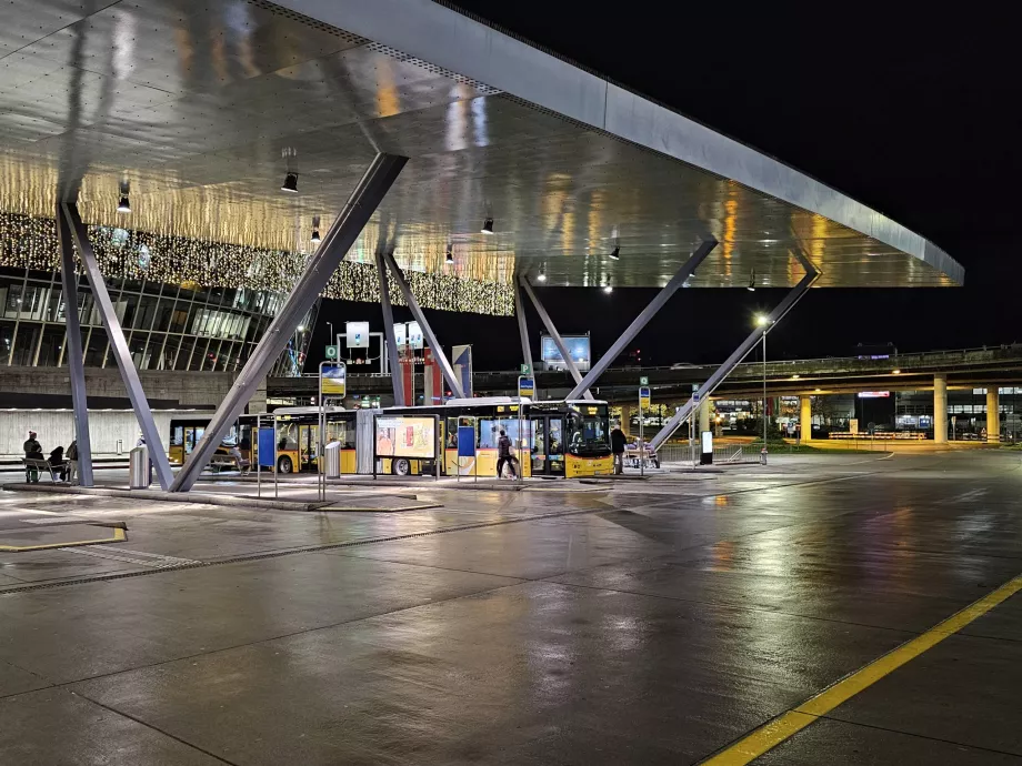 Stazione degli autobus, aeroporto ZRH