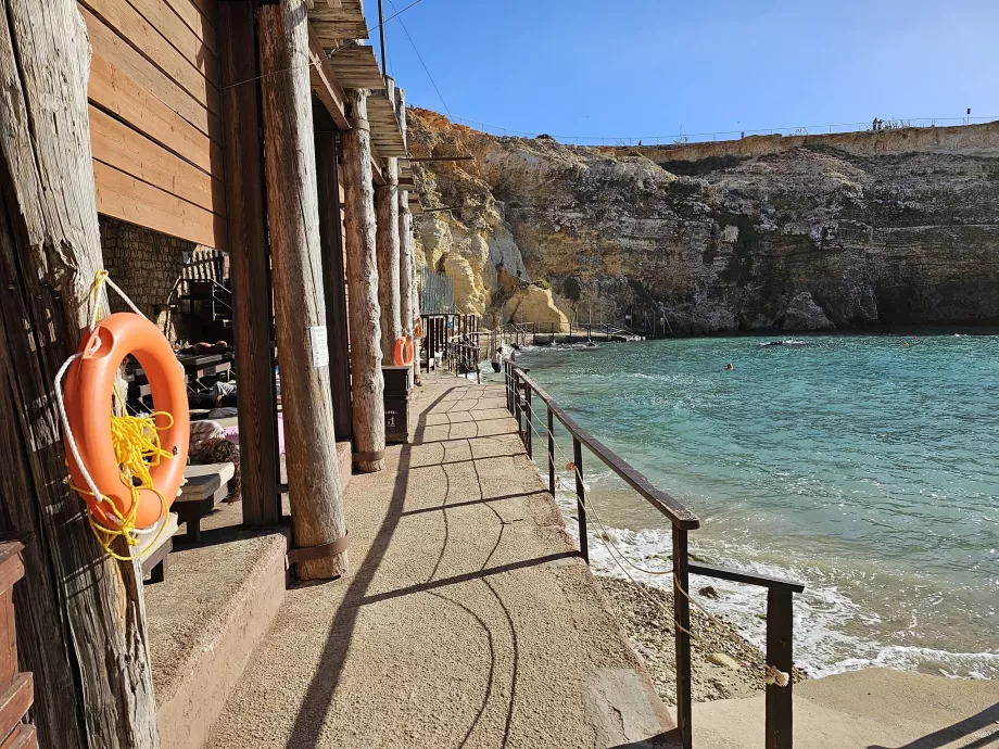 Molo della spiaggia, villaggio di Braccio di Ferro