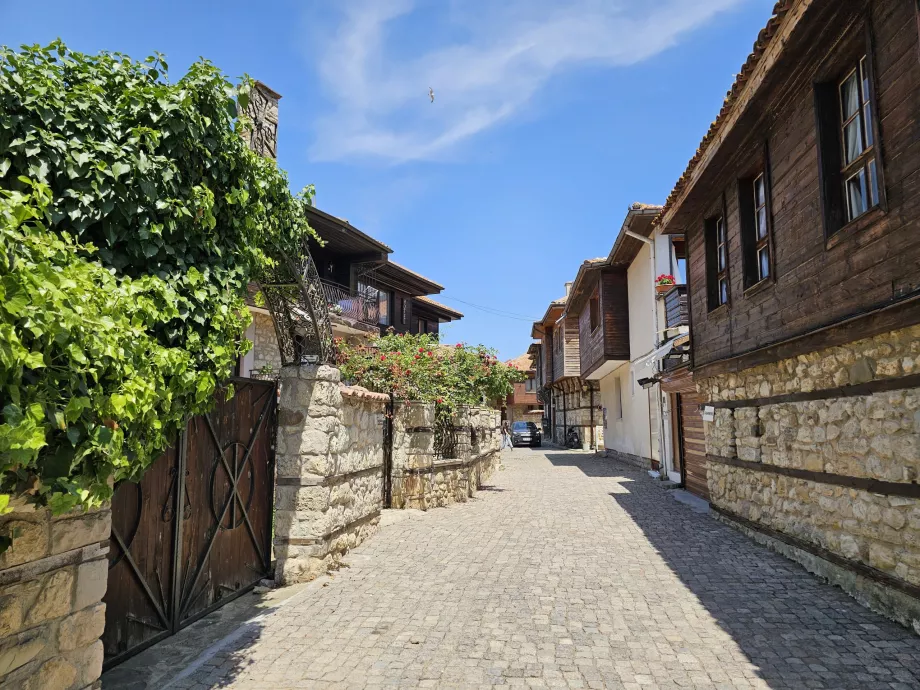 Le strade della vecchia Nessebar