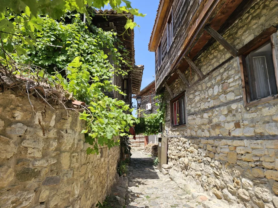 Le strade della vecchia Nessebar