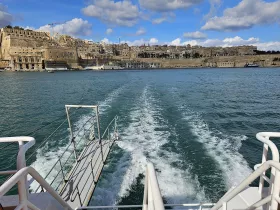 Vista dal traghetto della Valletta - Tri-City
