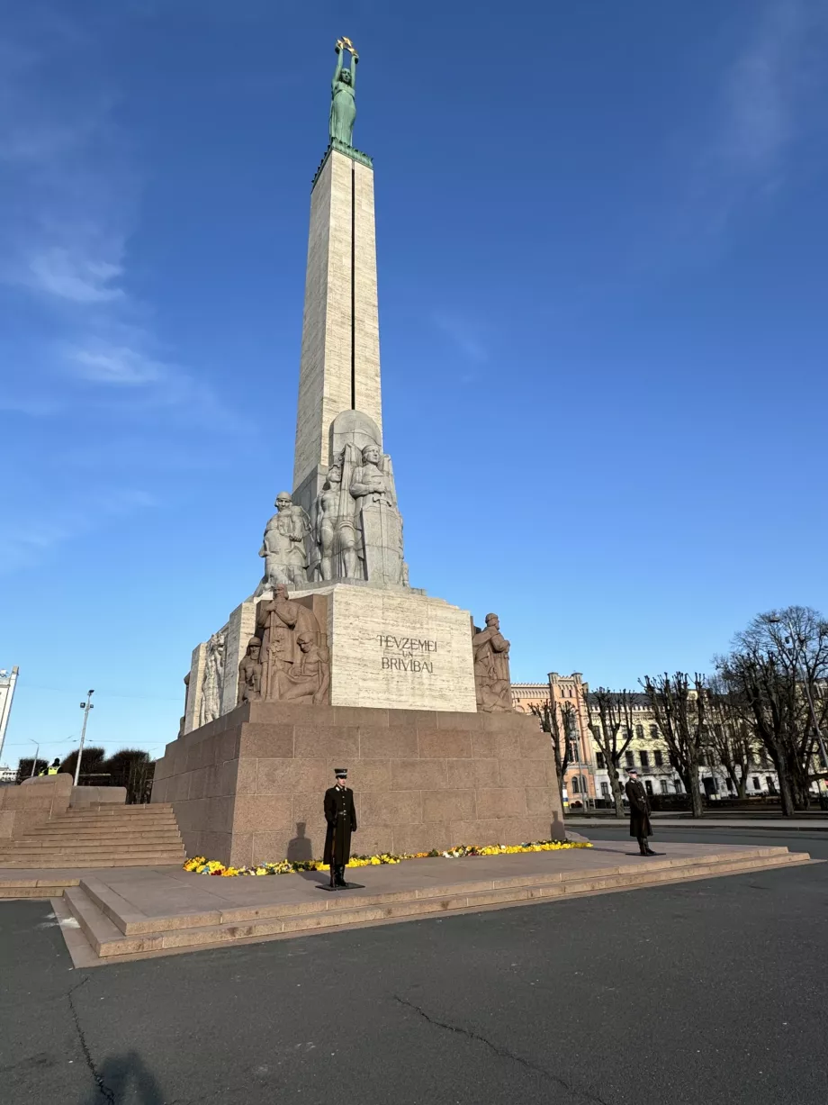 Monumento alla libertà a Riga