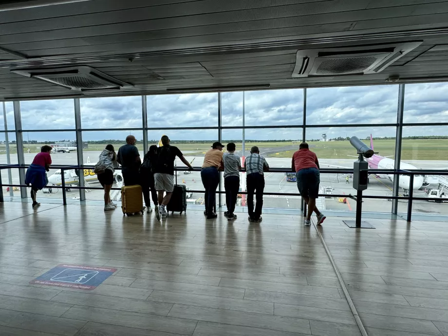 Ponte di osservazione dell'aeroporto di Poznan