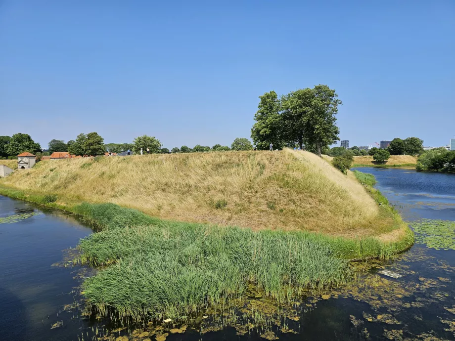 Le mura della fortezza di Kastellet