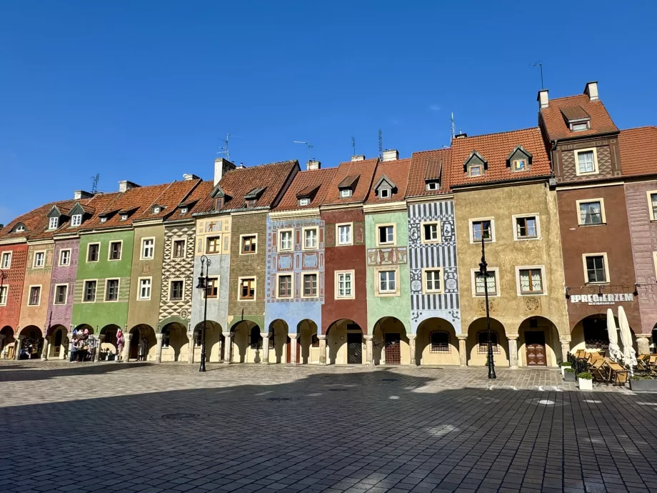 Case colorate sullo Stary Rynek di Poznan