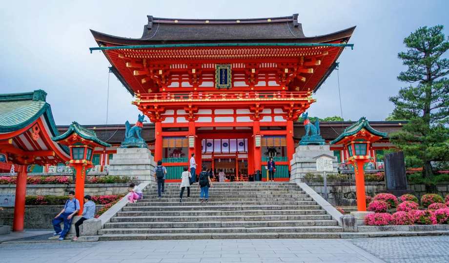 Il santuario principale di Fushimi Inari