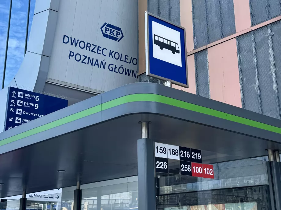 Fermata dell'autobus a Poznan