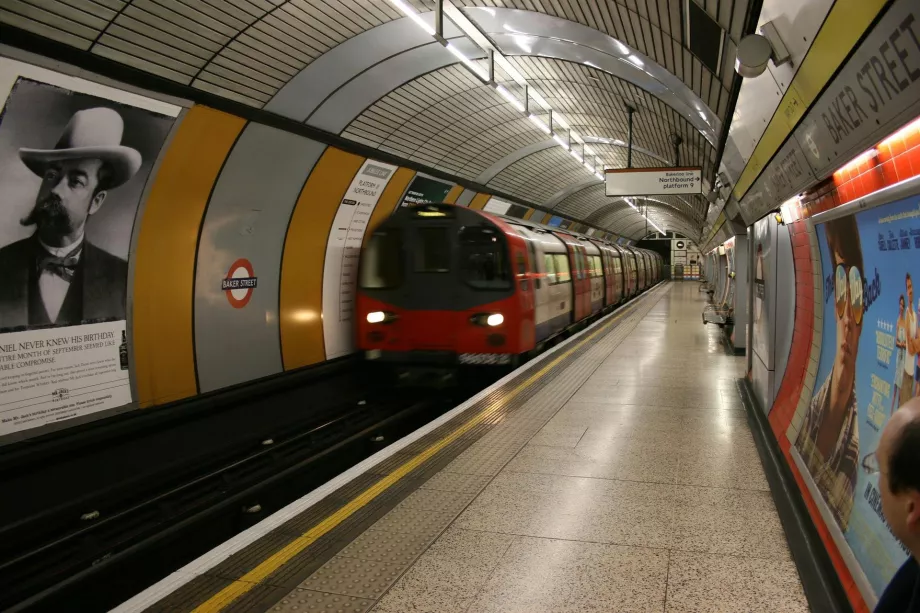 Metropolitana di tipo sotterraneo di dimensioni ridotte